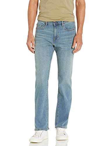 herren jeans bootcut mit gerader passform hellblau vintage 40w 30l amazon essentials