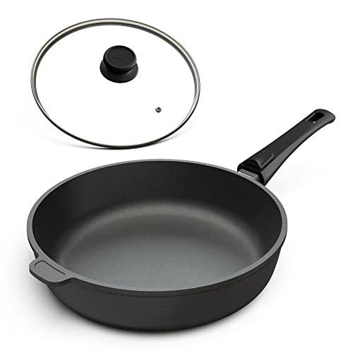 high-rimmed pfanne für gleichmäßiges braten und garen, robust und langlebig