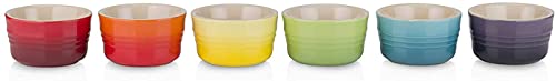 le creuset mini förmchen set 6er aus steinzeug 100 ml regenbogen 79134108359030