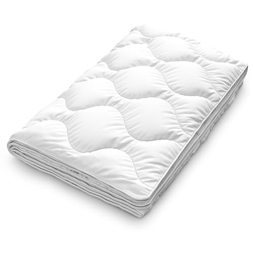 Siebenschläfer Bettdecke 220x240 cm  Medium Ganzjahresdecke für Schlafzimmer