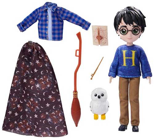 harry potter geschenkset mit 20,3 cm puppe, besen, tarnumhang und zubehör