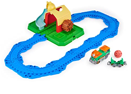 mighty express farmbahnhof spielset mit 11-teiligem gleisset und zug ab 3 jahren