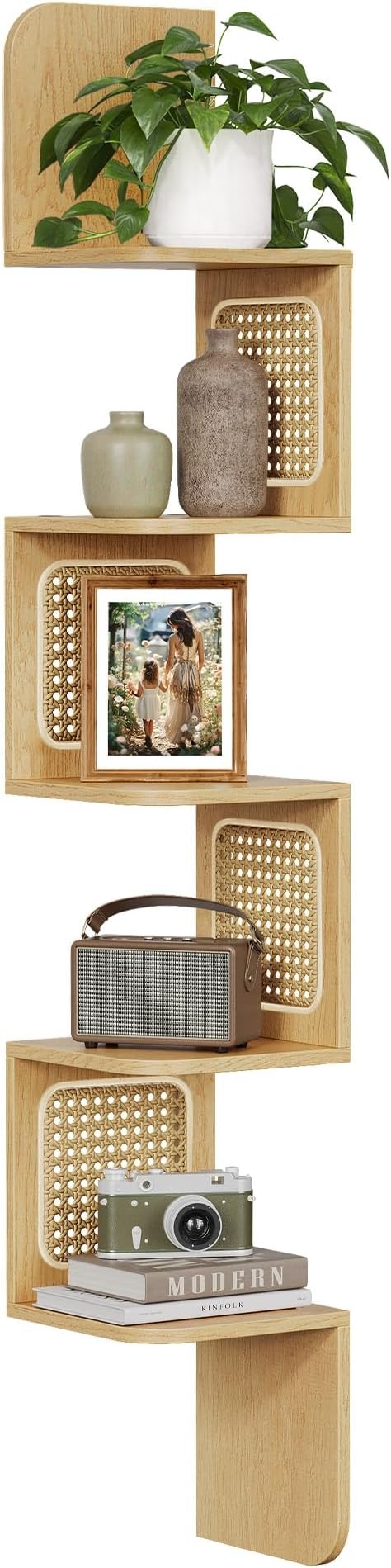 VASAGLE Eckregal Wandregal 5 Ebenen Zickzack PVC-Rattan Eichenbeige LLS582Y57